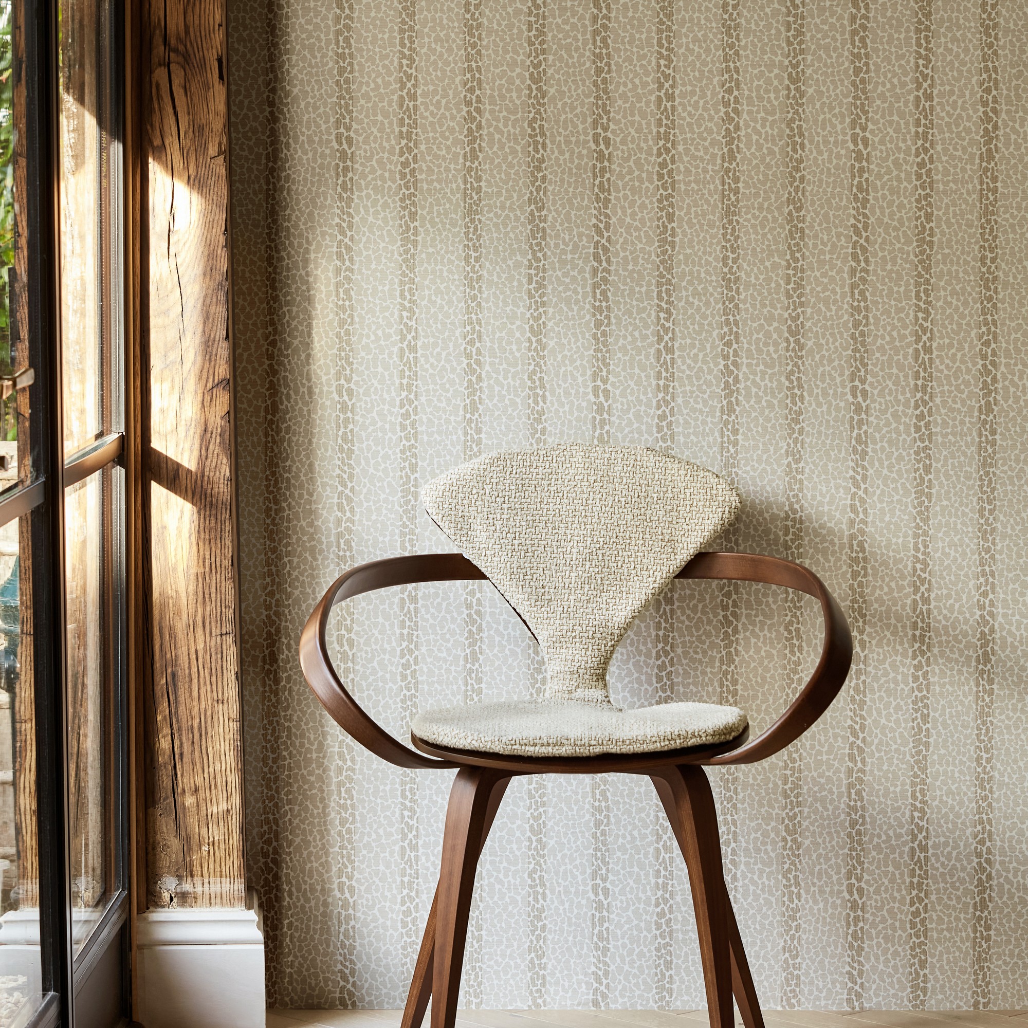 Lacuna Stripe Wallpaper 113072 By Harlequin In Linen Natural